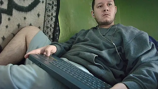 sweet cock28 online show from October 31, 3:46 pm