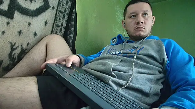 sweet cock28 online show from November 25, 3:45 pm