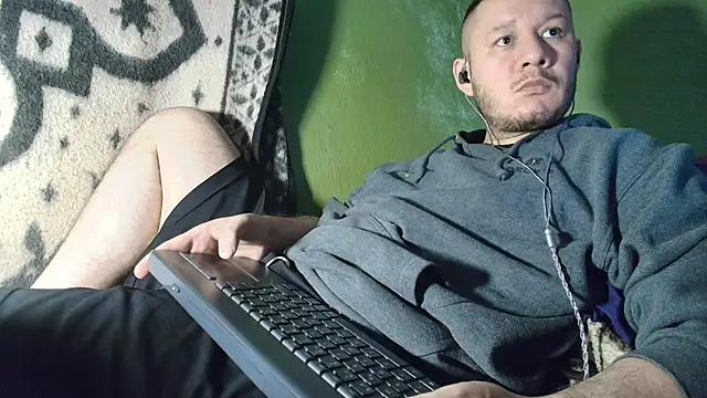 sweet cock28 online show from November 30, 3:43 am