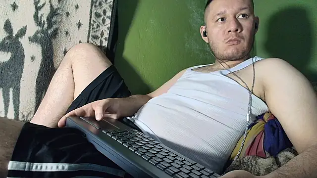 sweet cock28 online show from March 8, 2:04 am