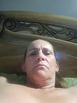 Snapshot of SeductionSilera chatting on October 31, 4:13 am SeductionSilera online show from October 31, 4:13 am