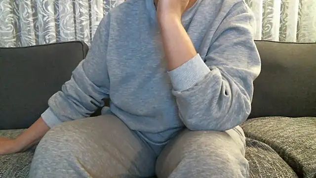 mysteriouscouple001 online show from February 8, 6:55 pm