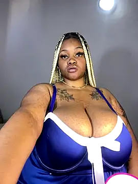 Yung-Missy online show from December 6, 6:04 am