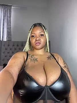 Yung-Missy online show from December 19, 4:56 am