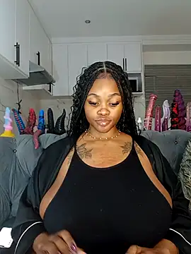 Yung-Missy online show from June 3, 2:47 am