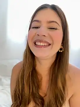 Snapshot of naughty__angel chatting on February 5, 3:09 pm naughty  angel online show from February 5, 3:09 pm