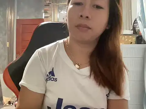 Snapshot of UrLove_Marga chatting on May 16, 11:03 pm UrLove Marga online show from May 16, 11:03 pm