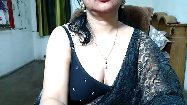 Cute Mahi22 online show from October 29, 6:48 am