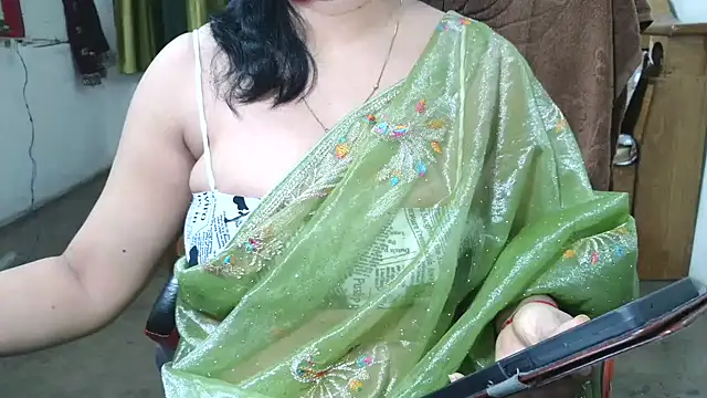 Cute Mahi22 online show from January 19, 7:01 am