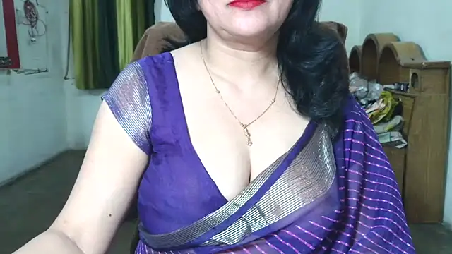 Snapshot of Cute_Mahi22 chatting on May 5, 3:47 am Cute Mahi22 online show from May 5, 3:47 am