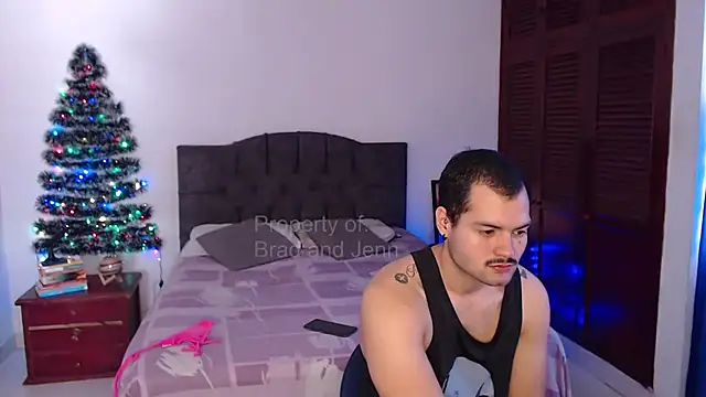 Snapshot of yourfavoritesbj chatting on December 6, 2:28 pm yourfavoritesbj online show from December 6, 2:28 pm