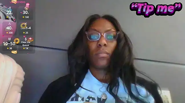 TrueeFantasee online show from December 17, 2:12 am