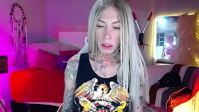 Snapshot of victoria_kosh chatting on December 9, 2:56 am victoria kosh online show from December 9, 2:56 am