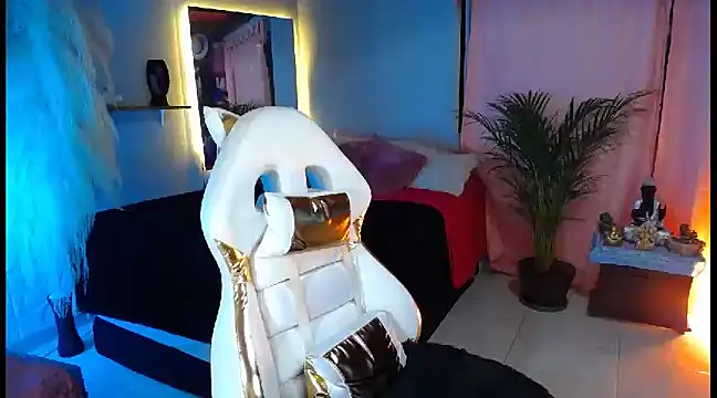 Snapshot of victoria_kosh chatting on January 8, 3:51 am victoria kosh online show from January 8, 3:51 am