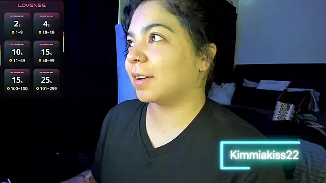 kimmiakiss22 online show from September 9, 4:17 pm