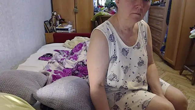 Snapshot of zarinafonliberman chatting on January 31, 7:18 am zarinafonliberman online show from January 31, 7:18 am