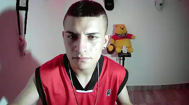 Snapshot of SHAT_SEX chatting on January 13, 11:06 pm SHAT SEX online show from January 13, 11:06 pm