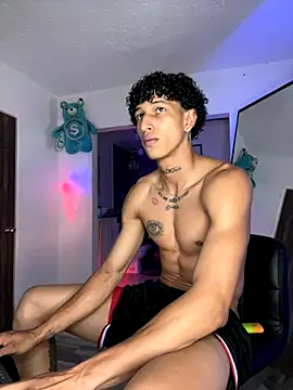 mike casseano online show from October 31, 2:01 am