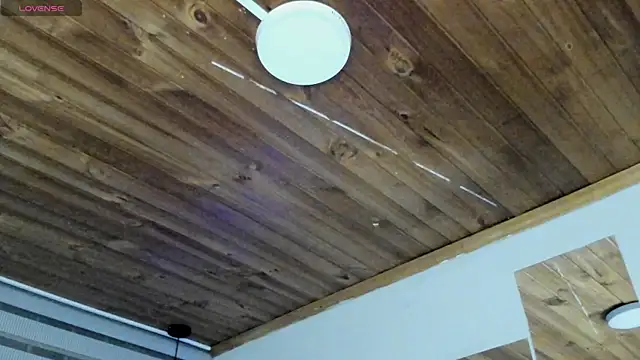 natasha logan  online show from September 21, 4:03 am