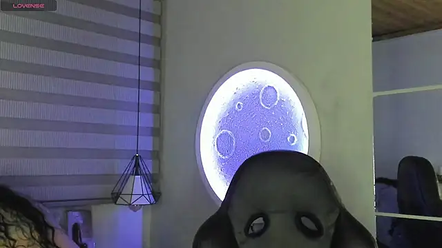 natasha logan  online show from October 11, 4:12 am