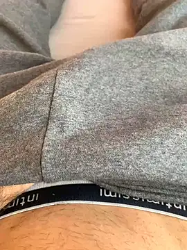 Snapshot of Fellix chatting on January 28, 11:49 am Fellix online show from January 28, 11:49 am