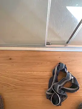 Snapshot of Fellix chatting on March 4, 2:53 pm Fellix online show from March 4, 2:53 pm