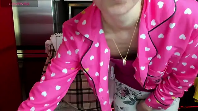 TayanaJons online show from February 19, 11:06 am