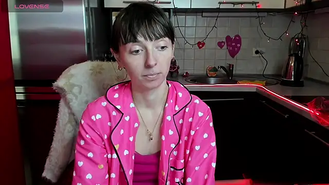 TayanaJons online show from February 20, 11:31 am