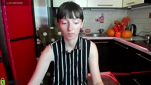 TayanaJons online show from September 23, 6:49 am