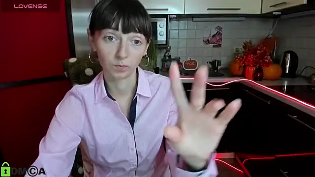 TayanaJons online show from November 5, 7:52 am