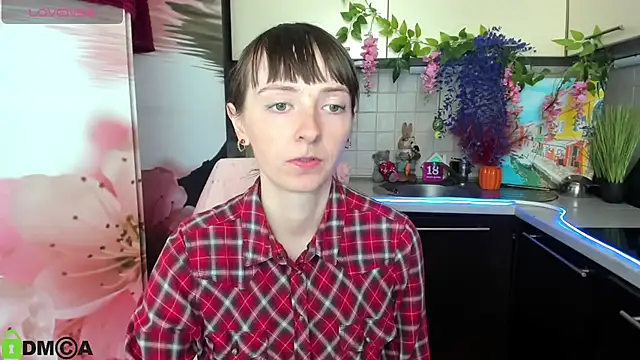 TayanaJons online show from April 23, 7:20 am