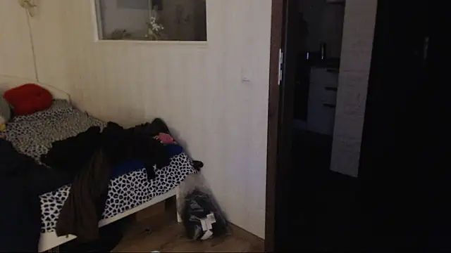 amanda kiss kiss online show from December 14, 4:20 pm