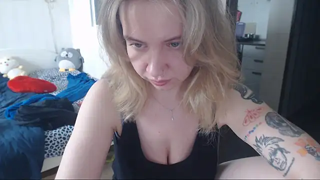 amanda kiss kiss online show from February 6, 8:18 am