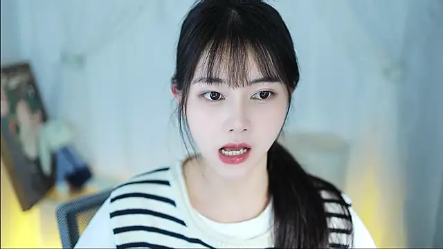 Judy520 online show from February 28, 3:26 pm