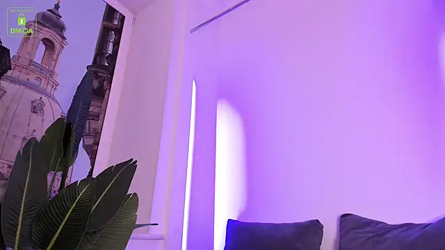 Snapshot of ErikaLust chatting on November 18, 4:17 am ErikaLust online show from November 18, 4:17 am