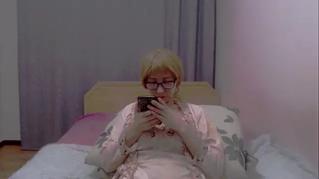 tinashy online show from December 20, 1:33 pm