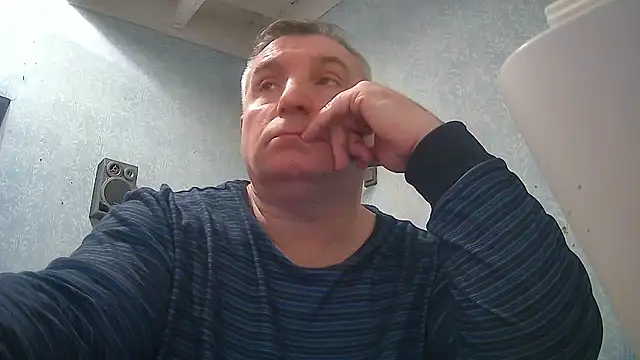 Snapshot of GYurmoka70 chatting on January 6, 9:29 pm GYurmoka70 online show from January 6, 9:29 pm