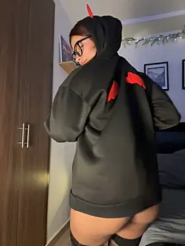 crystal bunny7 online show from January 25, 12:06 am