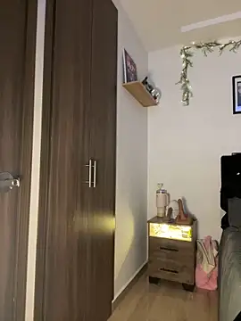 crystal bunny7 online show from January 25, 3:09 am