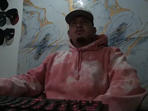 myke andrade online show from February 7, 10:41 am