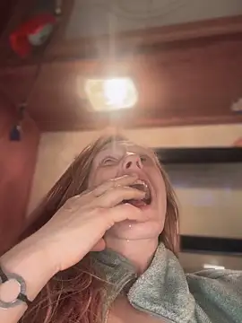 GoldenFlameGoddess online show from March 10, 6:16 am