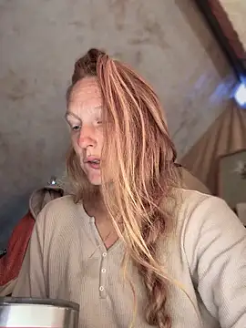 GoldenFlameGoddess online show from September 26, 3:16 pm