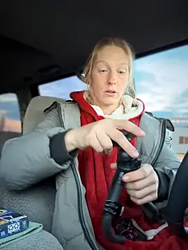 GoldenFlameGoddess online show from November 30, 3:16 pm