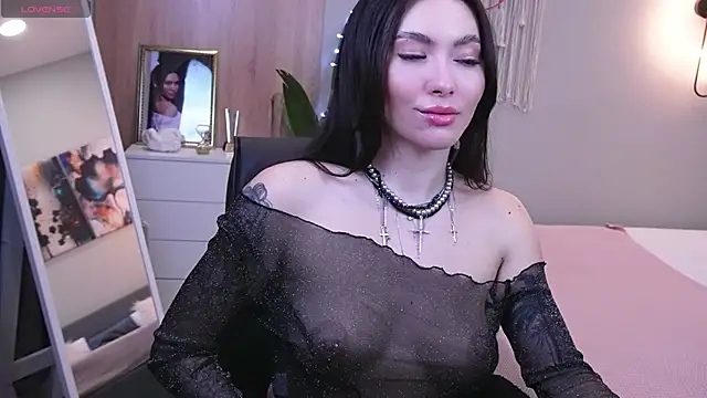 Snapshot of Molly_Jons chatting on March 5, 6:33 am Molly Jons online show from March 5, 6:33 am