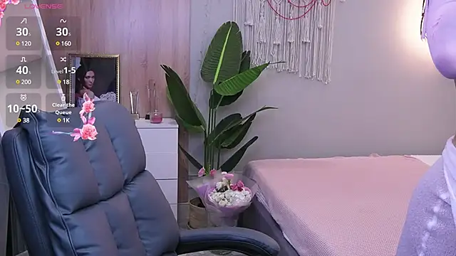 Snapshot of Molly_Jons chatting on March 23, 7:20 am Molly Jons online show from March 23, 7:20 am