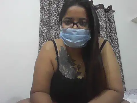 gyanvi1 online show from July 15, 3:06 pm