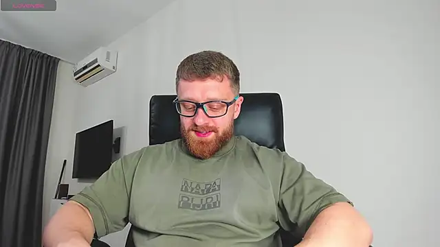 Findom guy online show from March 11, 12:33 pm