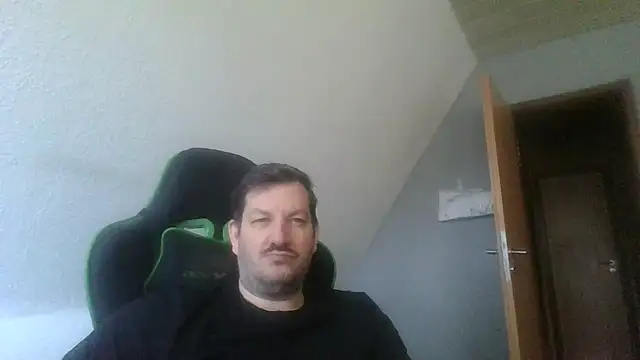 Golffahrer1982 online show from January 15, 11:26 am