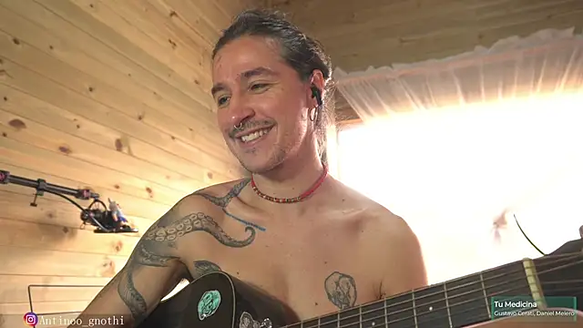 Snapshot of Antinoo_Gnothi chatting on February 25, 2:33 pm Antinoo Gnothi online show from February 25, 2:33 pm