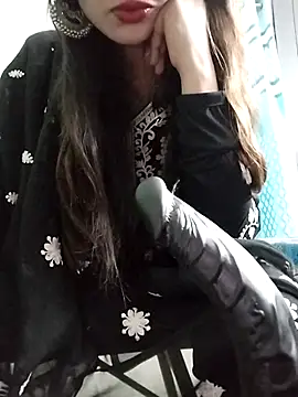 Snapshot of Noor_Darliing chatting on February 10, 2:59 pm Noor Darliing online show from February 10, 2:59 pm